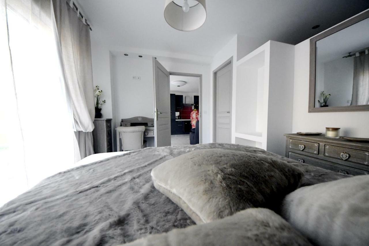 נים Chambres D'Hotes Des Huppes מראה חיצוני תמונה